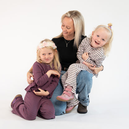 Theo Pink Heart Barefoot Winter Boot